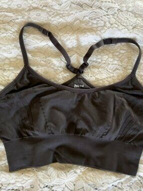 pro fit size small Bra womens underwear sports bra sportsbra gray